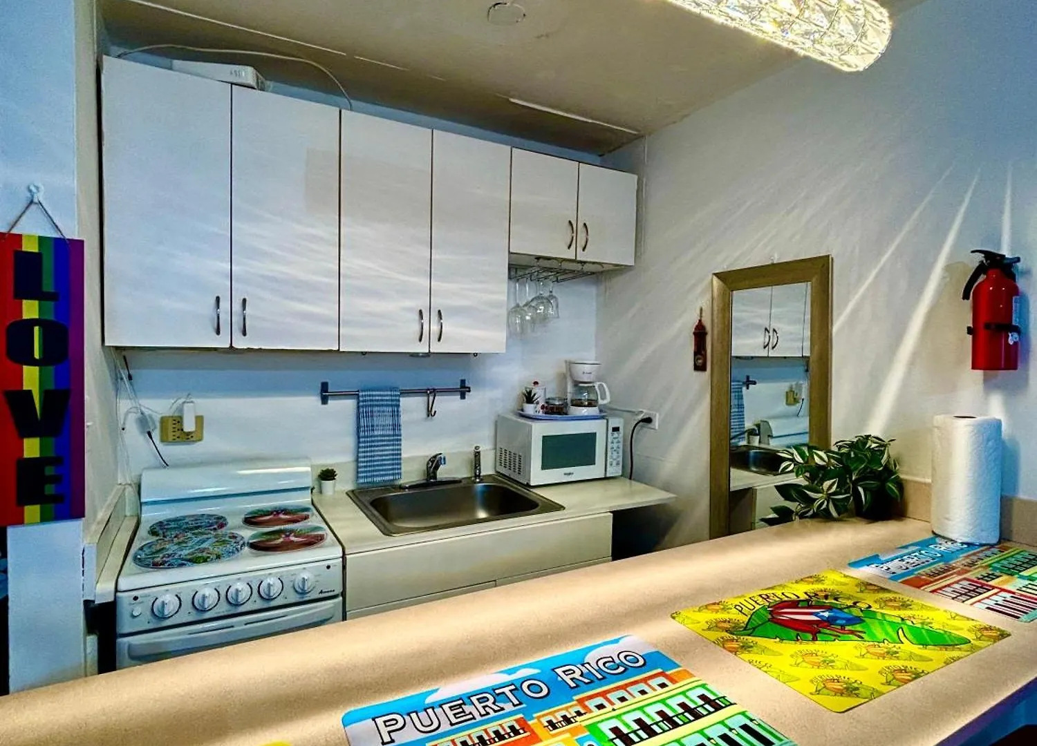 아파트 Downtown Condado Tropical Studio 산후안